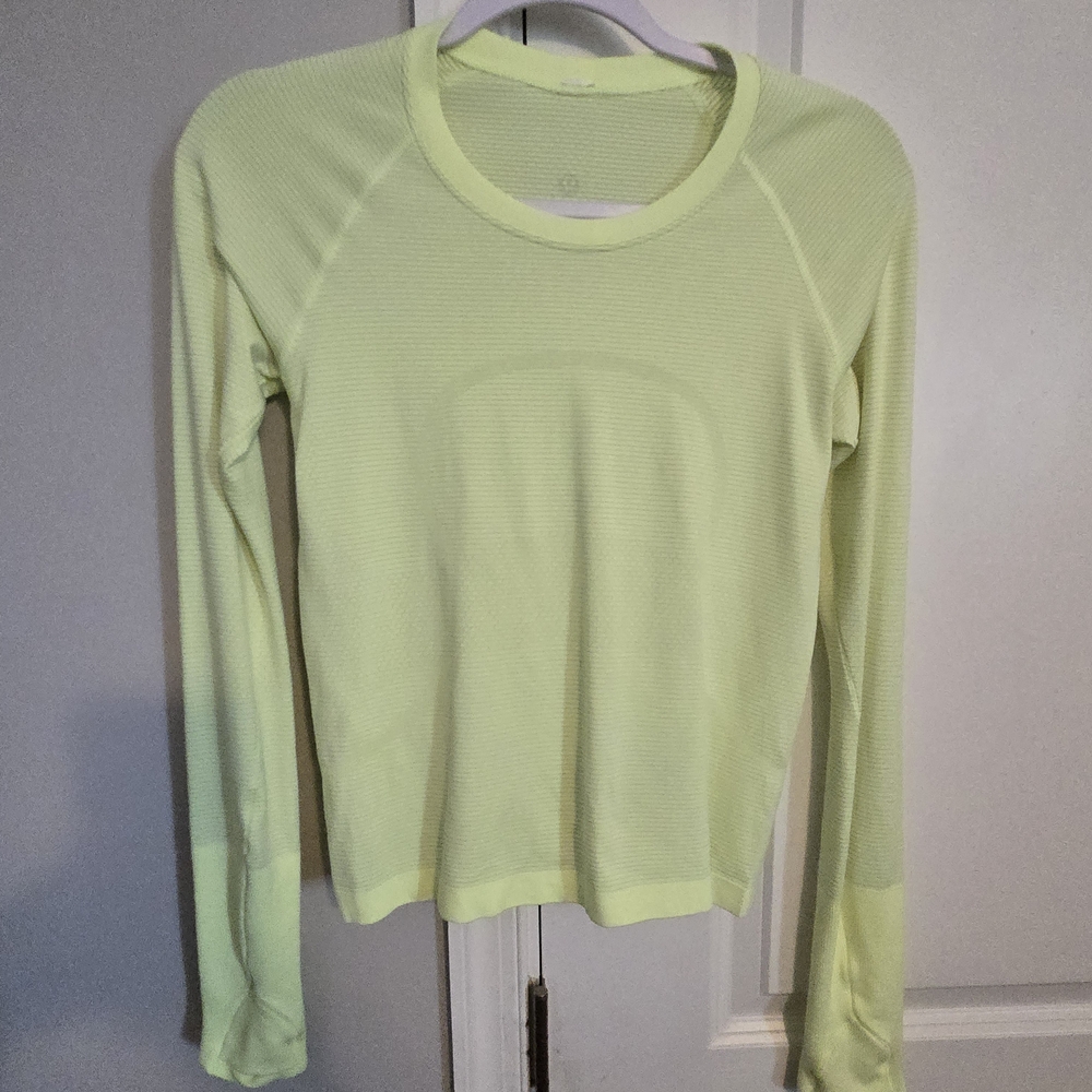 Lululemon Swiftly Tech Long-Sleeve Shirt2.0Waist Length